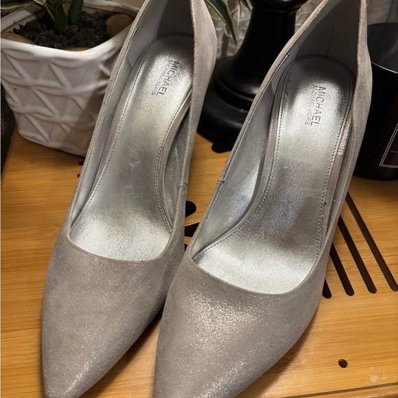Michael Kors Shoes - Michael Kors Women's Silver Pumps